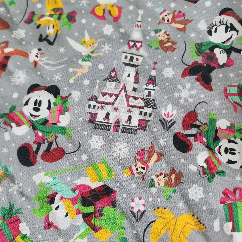 Disney Parks Christmas Holiday Apron Mickey Minnie Castle Ruffle Heart Pocket OS
